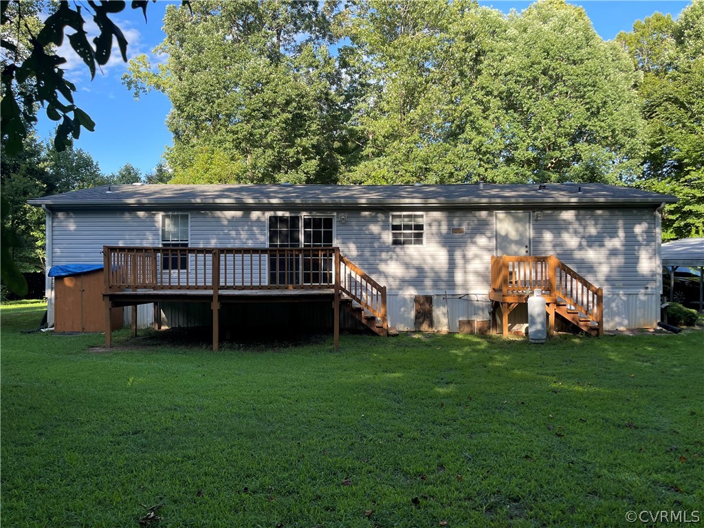 1171 Deep Run Road Cartersville, VA 23027 - Photo 4 of 30 Large back deck