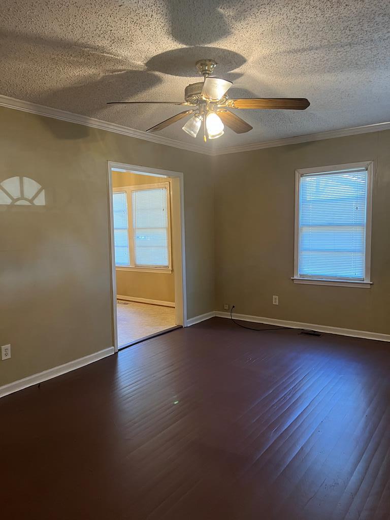 2407 Avalon Road Columbus, GA 31907 - Photo 2 of 15 Living room