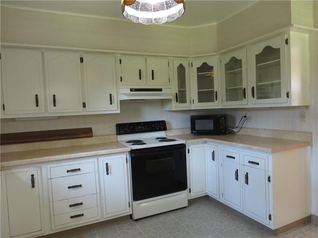 1322 Powers Run Road Pittsburgh, PA 15238 - Photo 5 of 21 Glass front cabinets too!