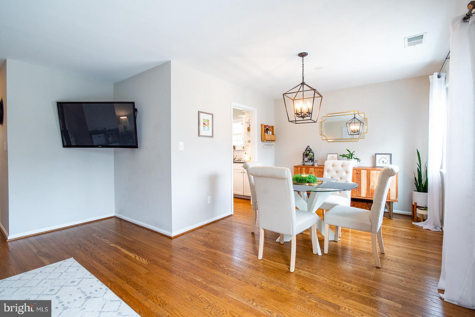 7211 Racepoint Way Alexandria, VA 22315 - Photo 7 of 40 Gallery Image 7