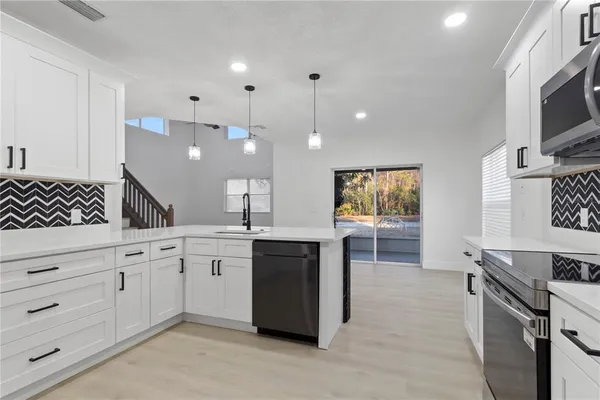 $369,900 | 12636 White Bluff Road, Hudson, FL 34669