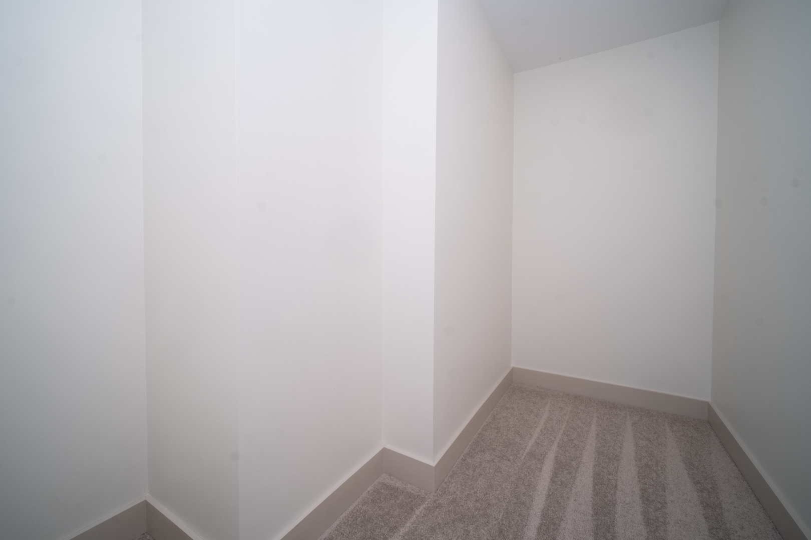 550 Cross Plains Road Rockford, IL 61107 - Photo 21 of 34 a view of a small space