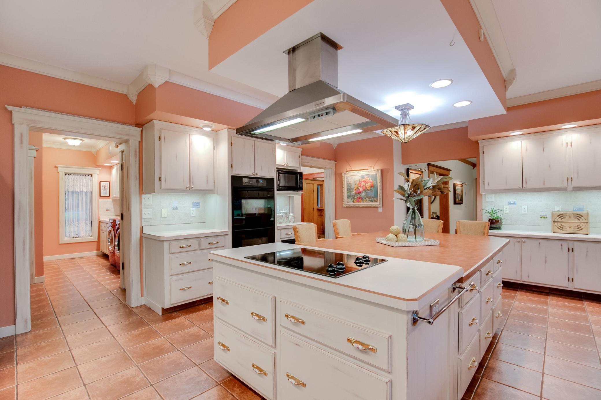 4151 Rice Street Shoreview, MN 55126 - Photo 34 of 92 Gallery Image 34