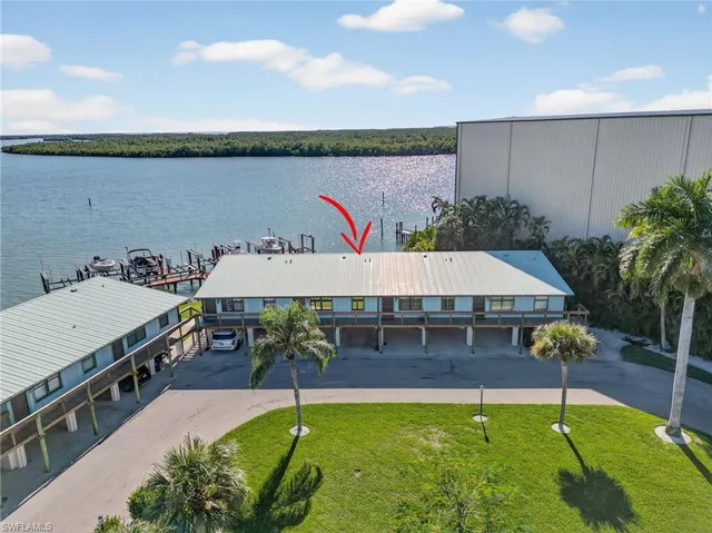 $480,000 | 611 East Palm Avenue, Unit J40, Goodland, FL 34140