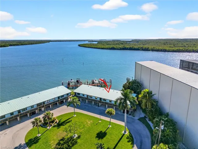 $480,000 | 611 East Palm Avenue, Unit J40, Goodland, FL 34140