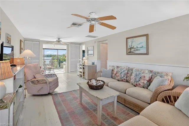 $480,000 | 611 East Palm Avenue, Unit J40, Goodland, FL 34140