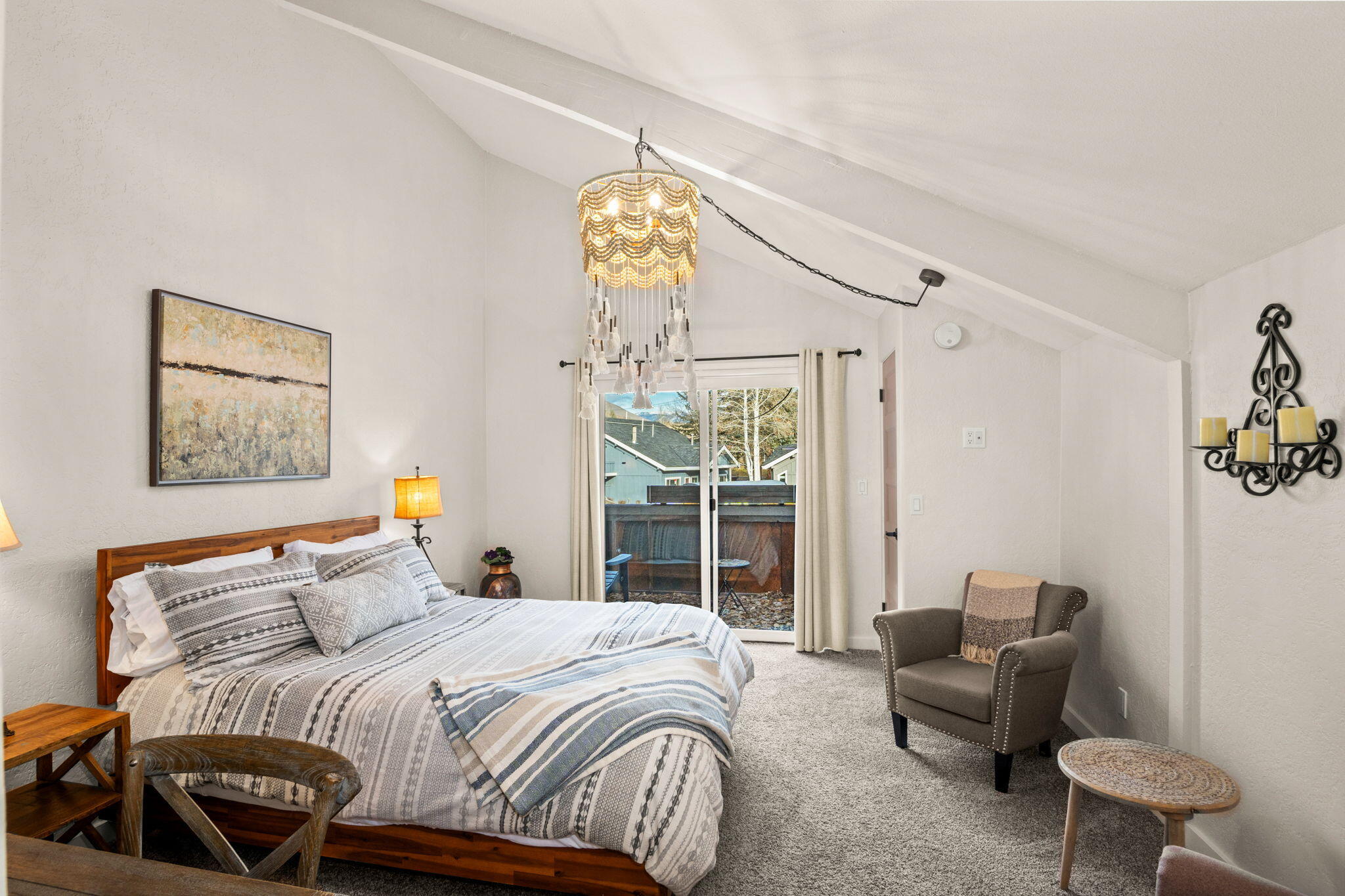 235 Pinewood Lane, Unit A11 Ketchum, ID 83340 - Photo 15 of 19 Primary suite with balcony