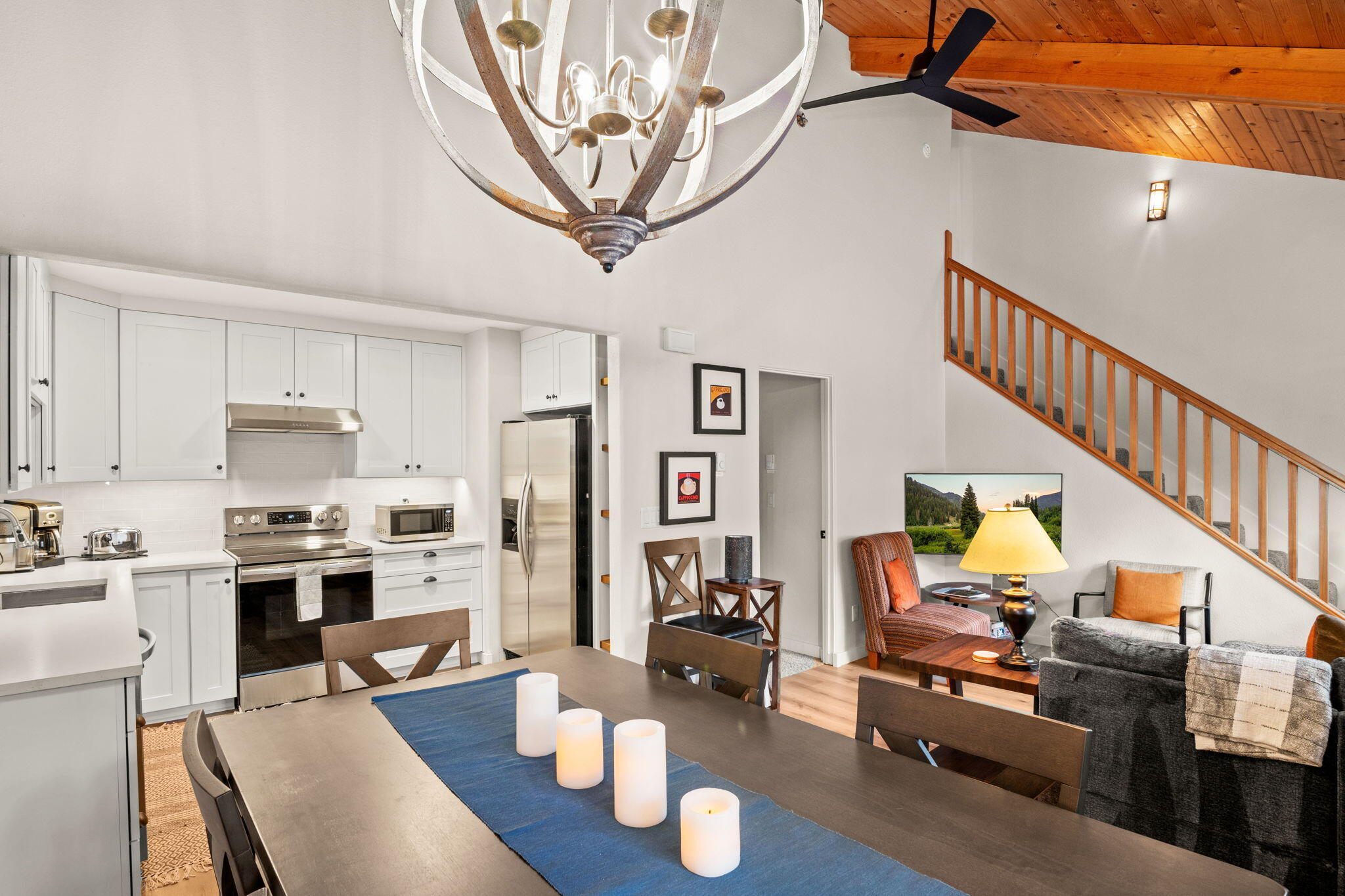 235 Pinewood Lane, Unit A11 Ketchum, ID 83340 - Photo 8 of 19 Nice flow throughout