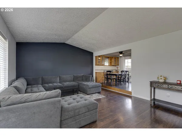 $489,900 | 1022 Northeast 196th Avenue, Portland, OR 97230