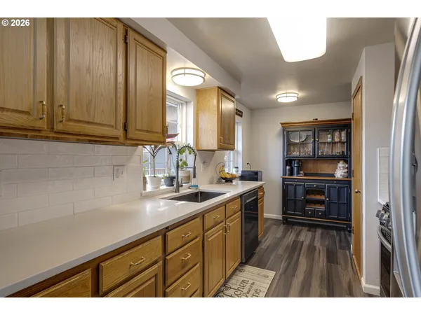 $489,900 | 1022 Northeast 196th Avenue, Portland, OR 97230