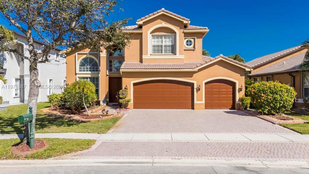 5321 Southwest 184th Way Miramar, FL 33029 - Photo 1 of 43