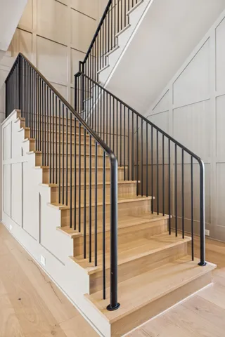 a picture of a bench in a bathroom