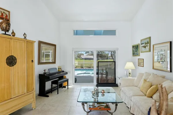 $950,000 | 3906 Spyglass Hill Road, Sarasota, FL 34238