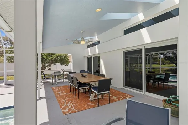$950,000 | 3906 Spyglass Hill Road, Sarasota, FL 34238