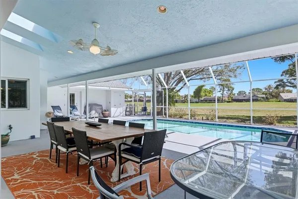 $950,000 | 3906 Spyglass Hill Road, Sarasota, FL 34238