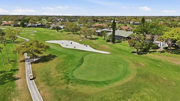 $950,000 | 3906 Spyglass Hill Road, Sarasota, FL 34238