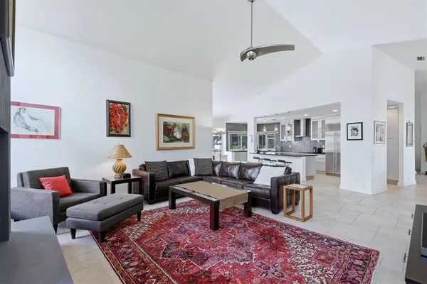 $950,000 | 3906 Spyglass Hill Road, Sarasota, FL 34238