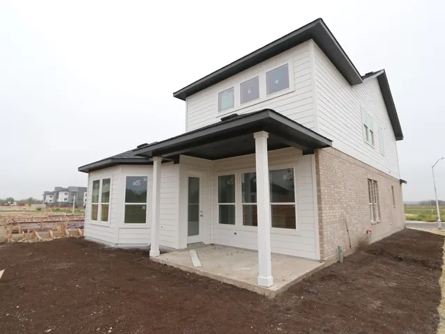 $450,940 | 13201 Stabler Drive, Austin, TX 78610