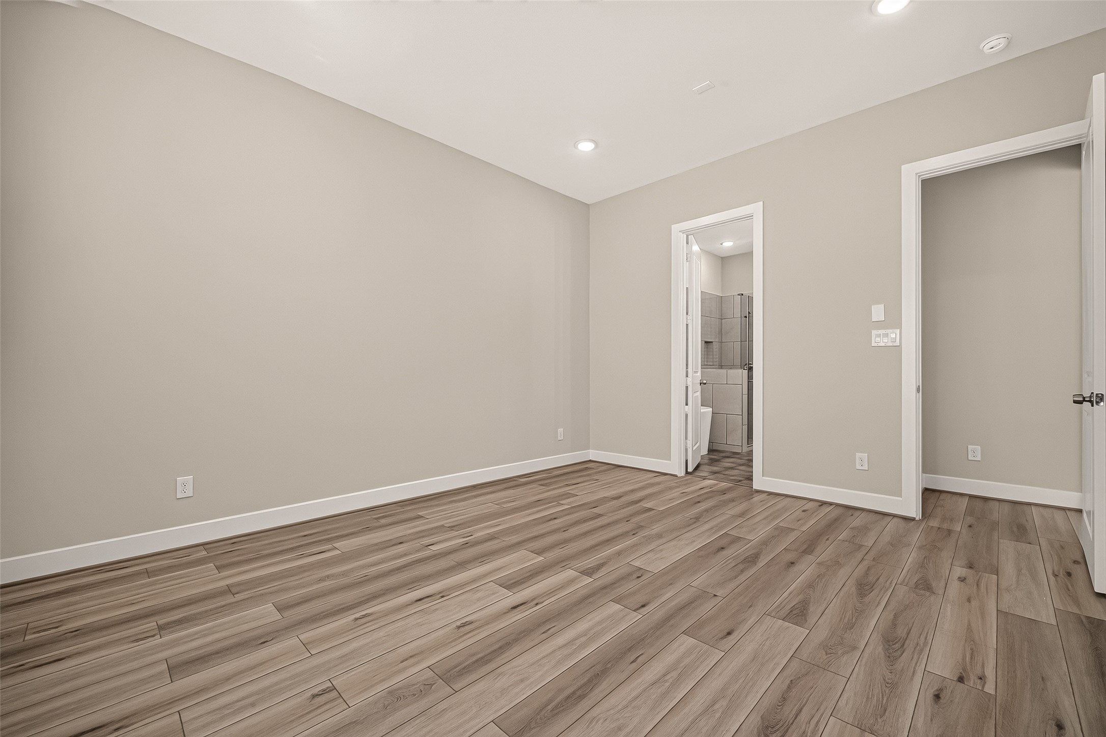 1726 Wandering Hills Road Conroe, TX 77304 - Photo 32 of 44 Gallery Image 32