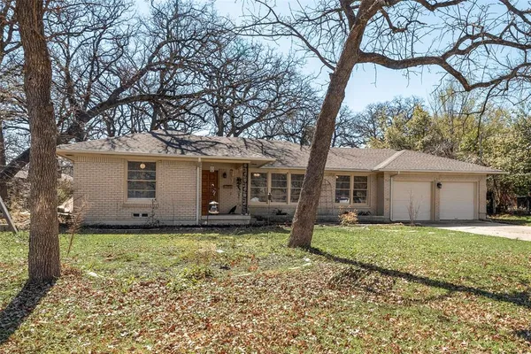 $355,000 | 1610 Laurelwood Drive, Denton, TX 76209