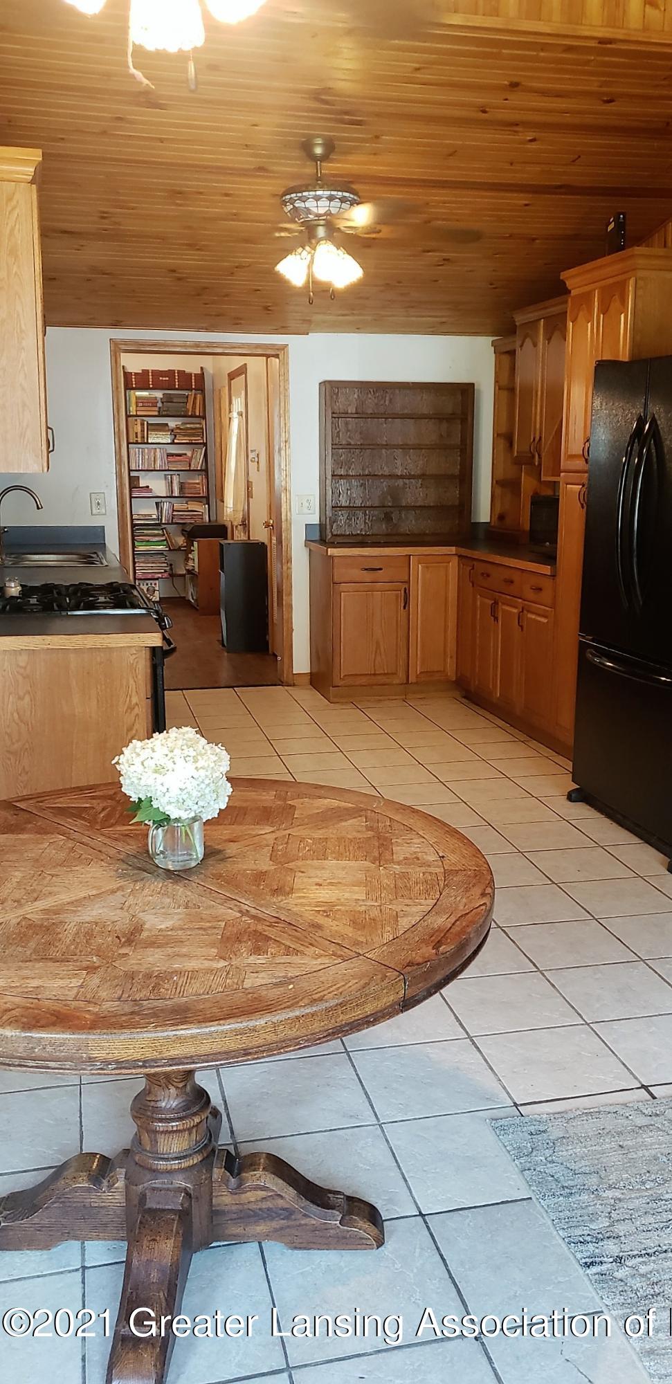 34 South Aurelius Road Mason, MI 48854 - Photo 7 of 34 07