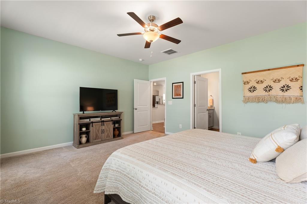 3966 Cowen Street High Point, NC 27265 - Photo 14 of 36
