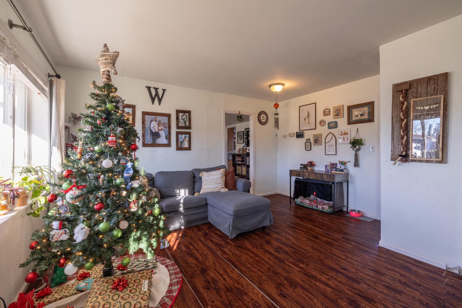 305 Lark Street Casper, WY 82609 - Photo 5 of 24