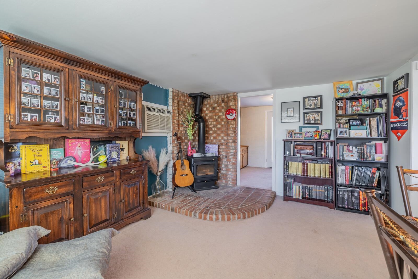 305 Lark Street Casper, WY 82609 - Photo 8 of 24