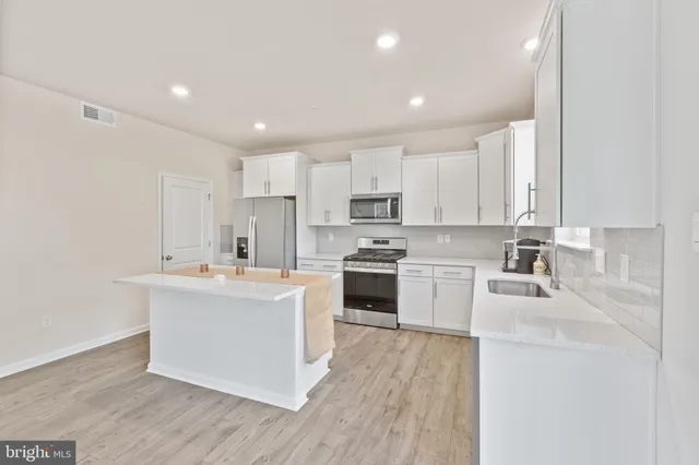 $839,590 | 3705 Devonann Lane, Edgewater, MD 21037