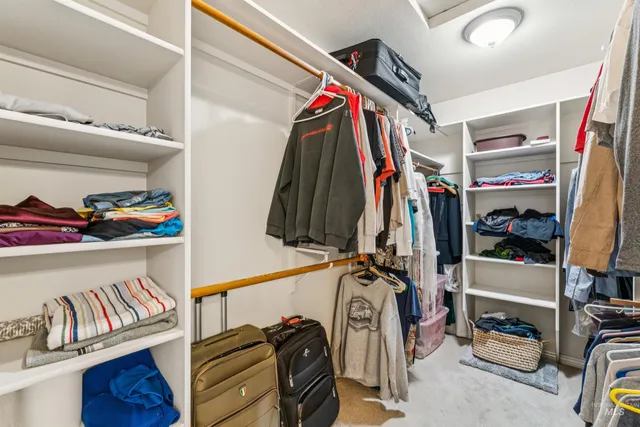 $852,500 | 1506 South Willow Lake Place, Eagle, ID 83616