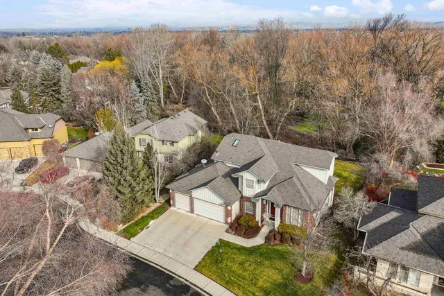 $852,500 | 1506 South Willow Lake Place, Eagle, ID 83616