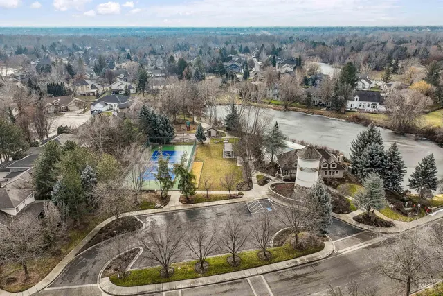 $852,500 | 1506 South Willow Lake Place, Eagle, ID 83616