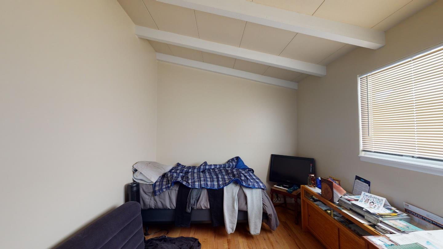 2408 Palmetto Avenue Pacifica, CA 94044 - Photo 38 of 51 a workspace with furniture and a window