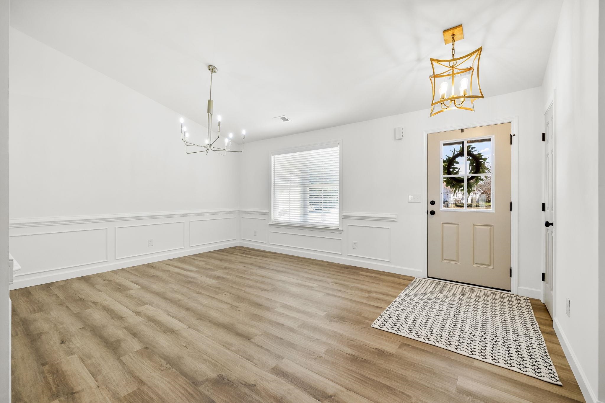 206 Dexter Bend Court Fountain Inn, SC 29644 - Photo 4 of 45