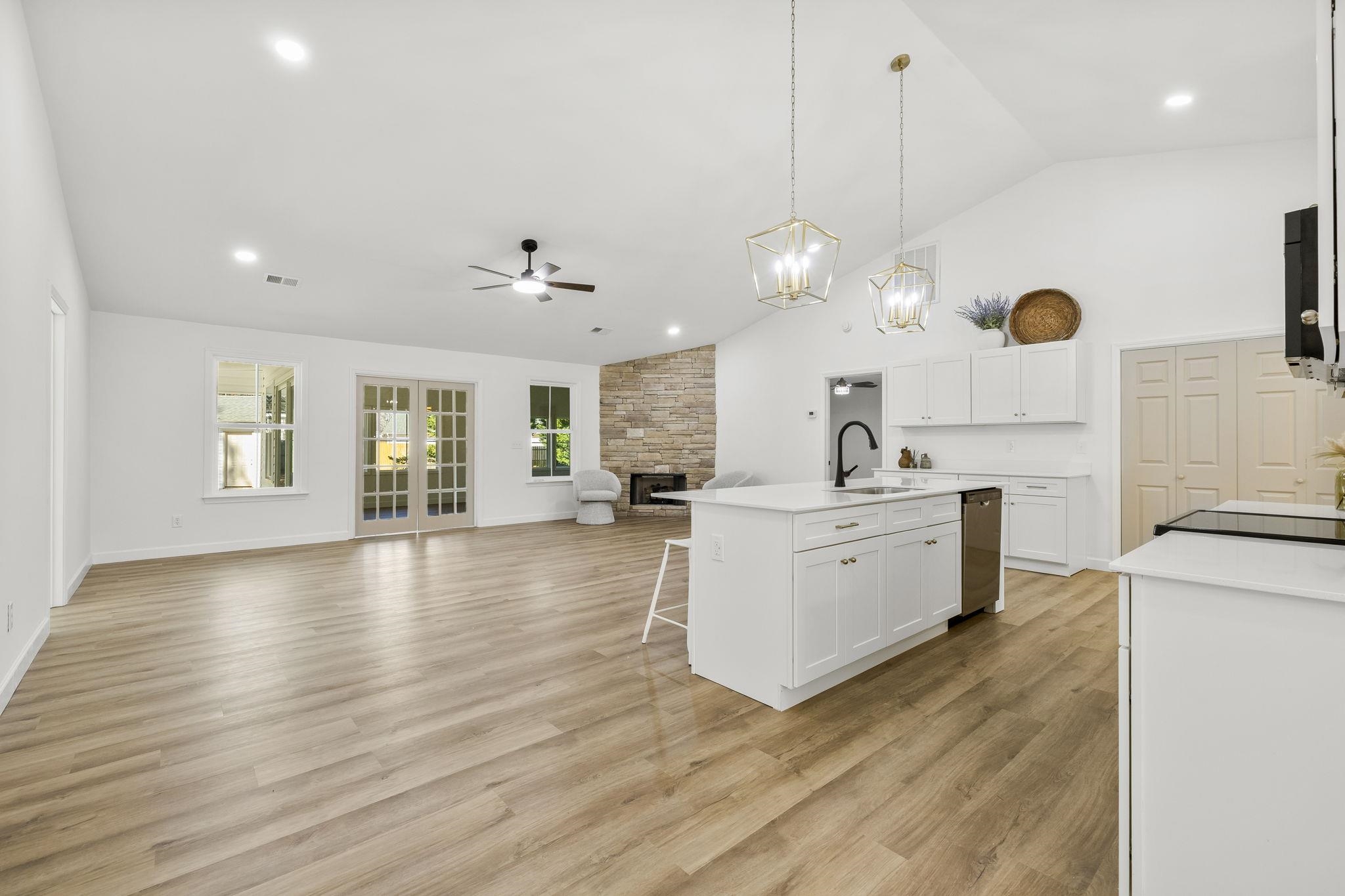 206 Dexter Bend Court Fountain Inn, SC 29644 - Photo 9 of 45