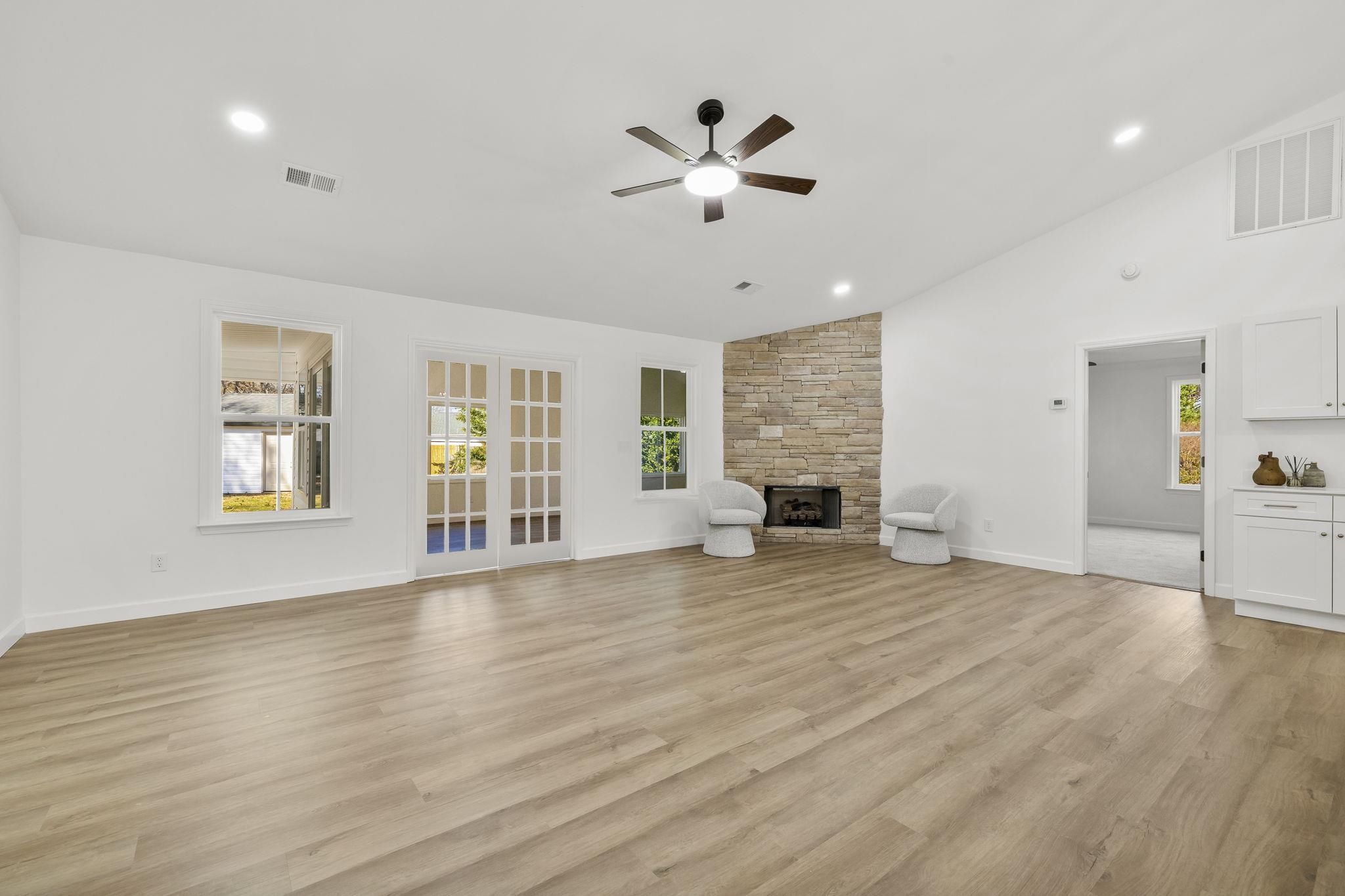 206 Dexter Bend Court Fountain Inn, SC 29644 - Photo 10 of 45