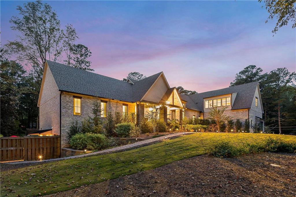 8380 Berkley Ridge Northeast Sandy Springs, GA 30350 - Photo 11 of 88