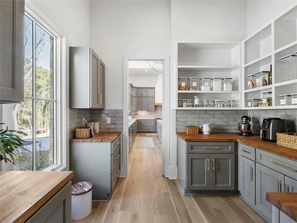 8380 Berkley Ridge Northeast Sandy Springs, GA 30350 - Photo 29 of 88