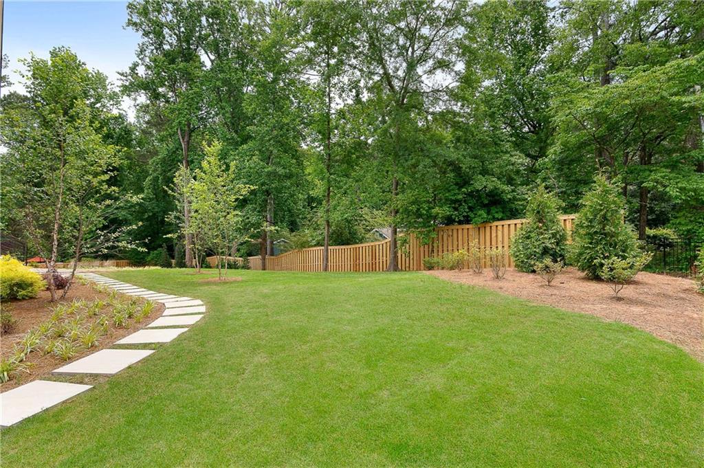 8380 Berkley Ridge Northeast Sandy Springs, GA 30350 - Photo 82 of 88