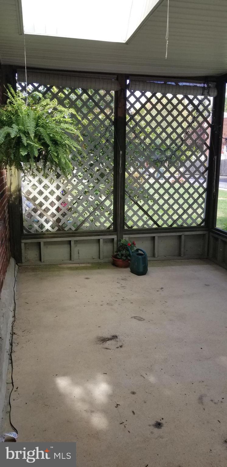 104 Mancil Road Media, PA 19063 - Photo 3 of 23 Front Screened Porch
