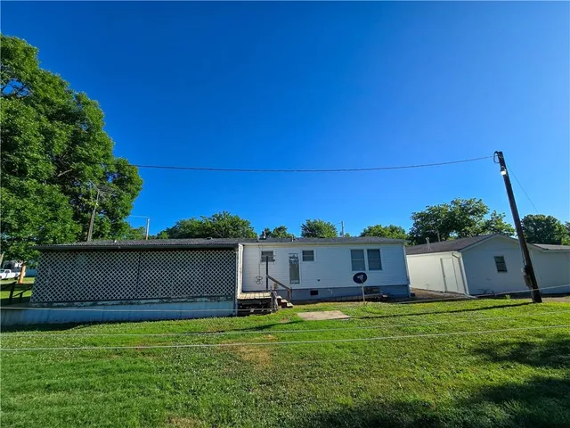 $148,500 | Park Avenue, Hartford, KS 66854