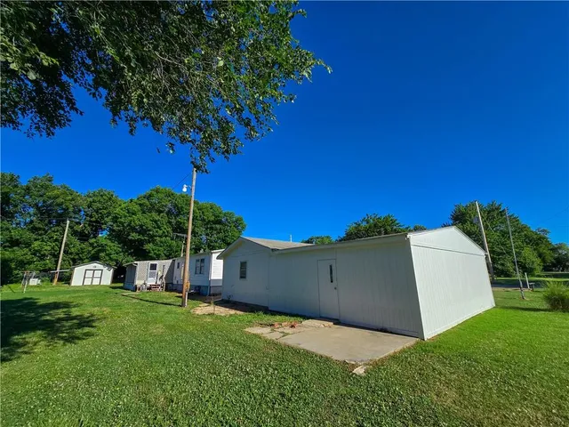 $148,500 | Park Avenue, Hartford, KS 66854