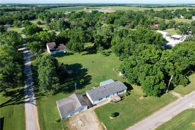 $148,500 | Park Avenue, Hartford, KS 66854