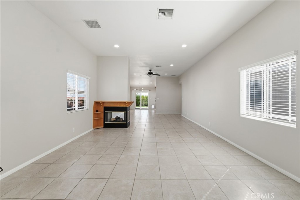 1232 Beasley Street Ridgecrest, CA 93555 - Photo 5 of 39 Gallery Image 5