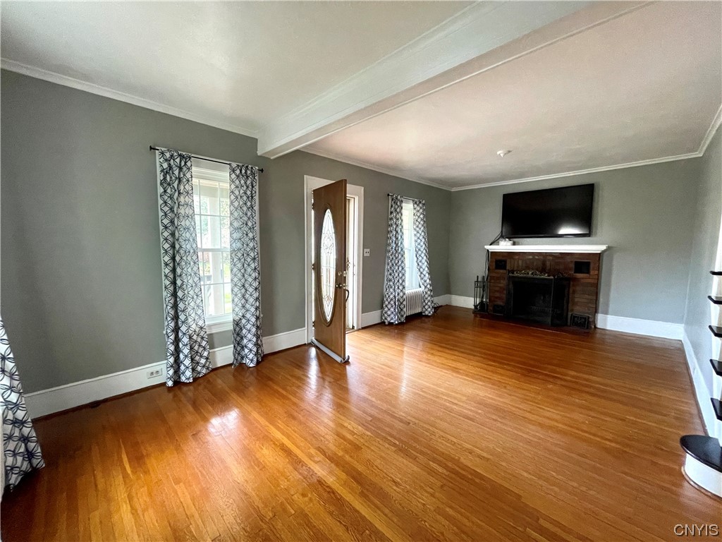 6 Triangle Place Lysander, NY 13027 - Photo 11 of 47 This living room is a perfect space for whatever y