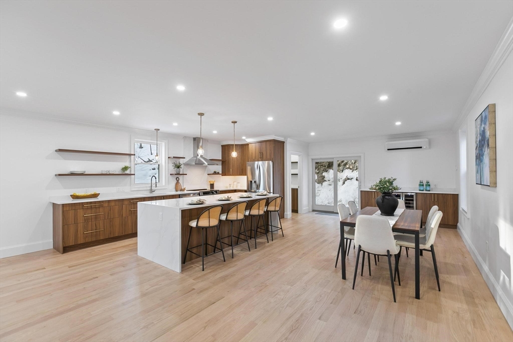 25 Landry Road Medford, MA 02155 - Photo 13 of 40