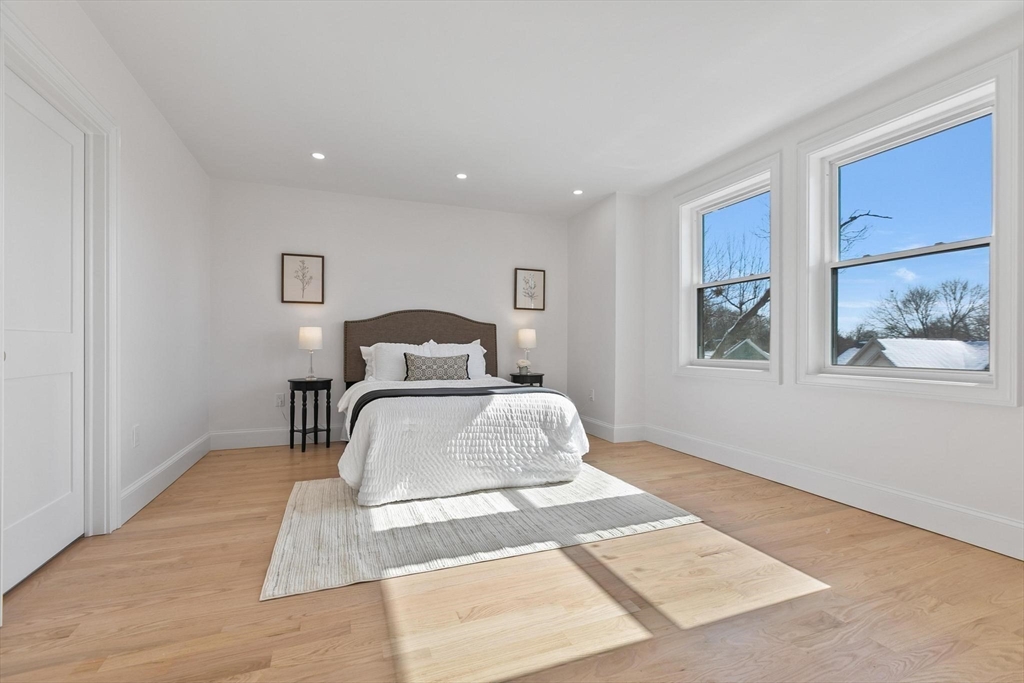 25 Landry Road Medford, MA 02155 - Photo 23 of 40