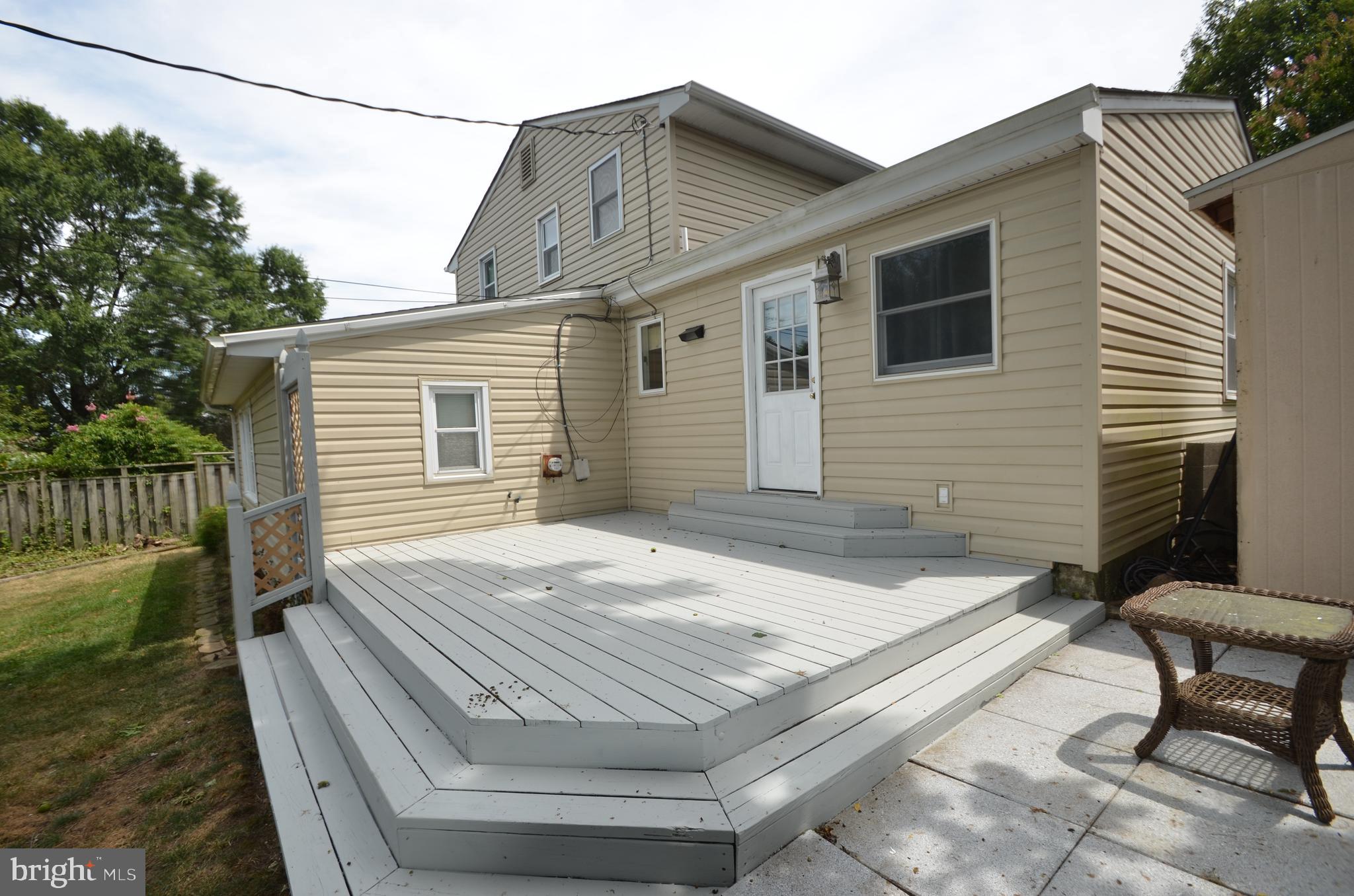 422 Madingley Road Linthicum Heights, MD 21090 - Photo 32 of 36 a backyard of a house