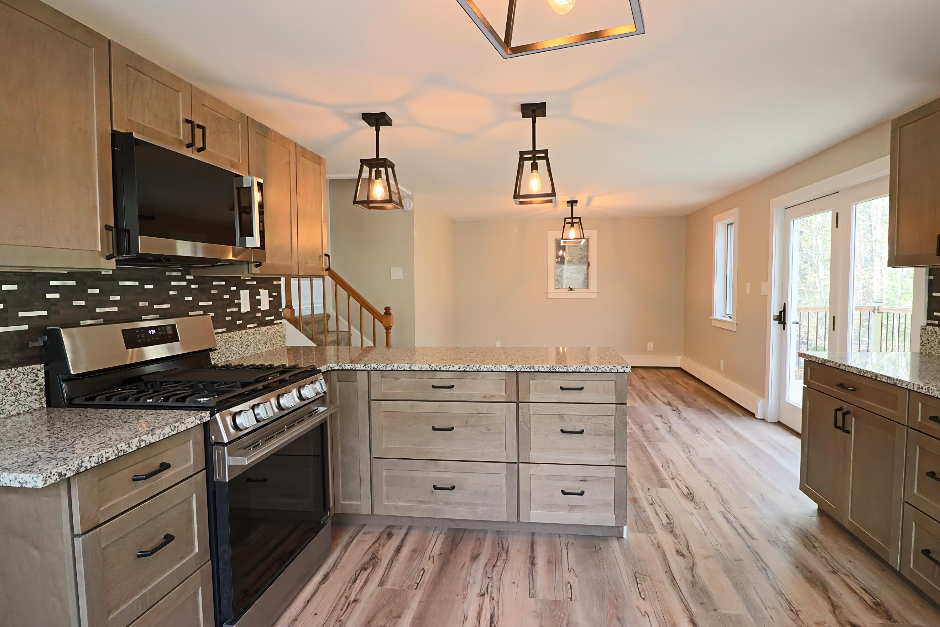 172 Franklin Road Hancock, ME 04640 - Photo 5 of 47 5