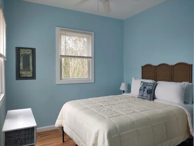 $3,000 | 17 Crescent Road, Middletown, RI 02842